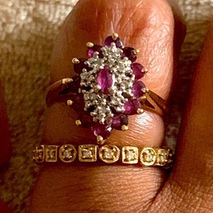 10k Yellow Gold Ruby Ring